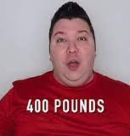 Nikocado Avocado weighs 400 pounds now.